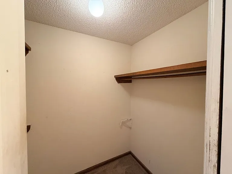 2848 Willow Wood Cir — Photo 15