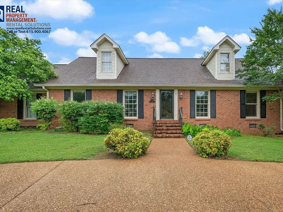 2307 Londonderry Dr