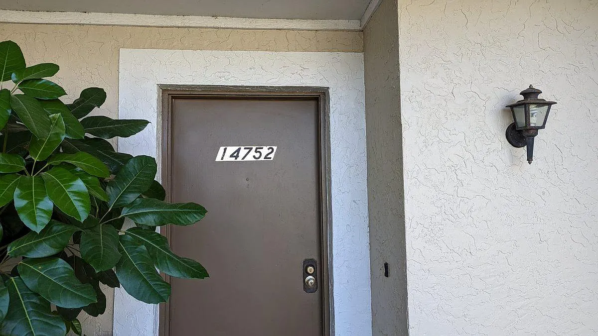 4 bed, 1.5 bath, 1510 sqft, $2,400 — Photo 2
