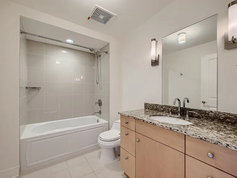 2nd Bathroom
