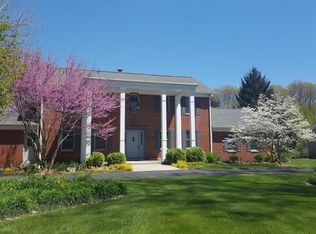 10396 W Gull Lake Dr, Richland, MI 49083