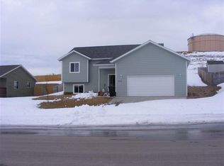 3319 Roughlock Ln, Spearfish, SD 57783