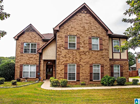 8014 Waterford Dr, Pinson, AL 35126