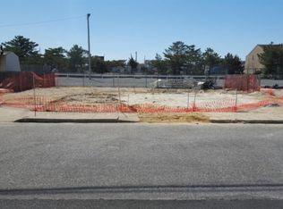 209 Joseph St, Lavallette, NJ 08735