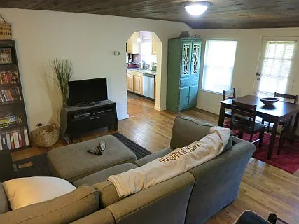 1114A Wellford St — Photo 7