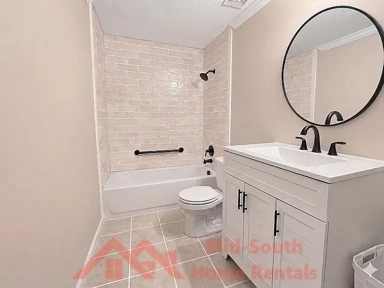 1263 Tunica St — Photo 4