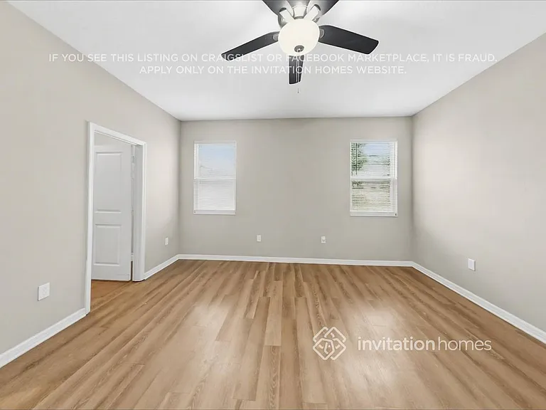 14231 Seranoa Dr — Photo 8