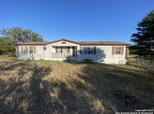 2394 N Us Highway 83, Leakey, TX 78873