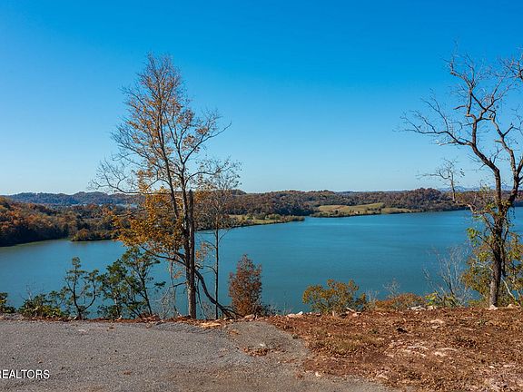 2nd image of 2105 Delta Queen Rd