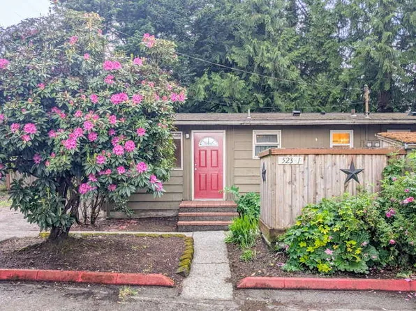 523 Madison St Unit 1, Everett, WA 98203