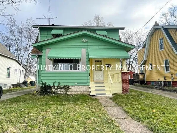 627 Roscoe Ave, Akron, OH 44306