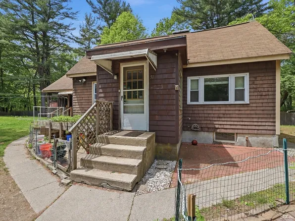 51 Adams St, Wilmington, MA 01887