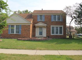44777 Saltz Rd, Canton, MI 48187