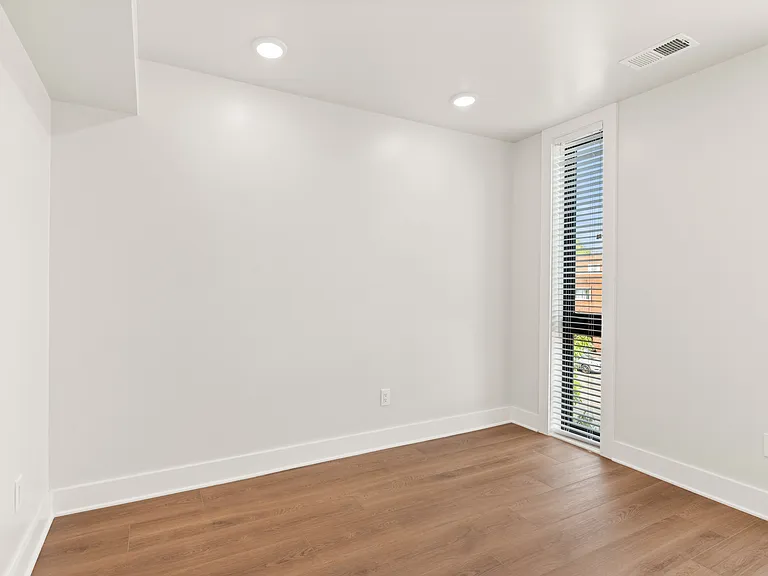 1100 Bladensburg Rd NE #501 — Photo 21