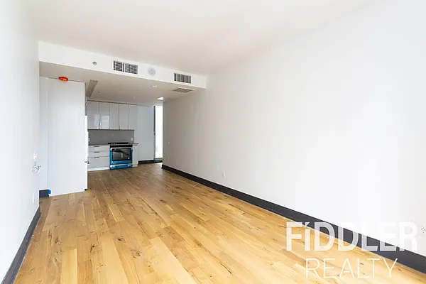 Rented by Fiddler Realty | media 88