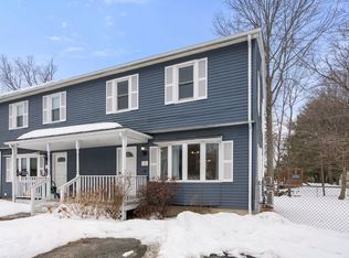 32 Goddard Memorial Dr, Worcester, MA 01603
