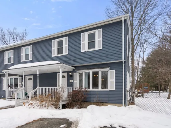 32 Goddard Memorial Dr, Worcester, MA 01603