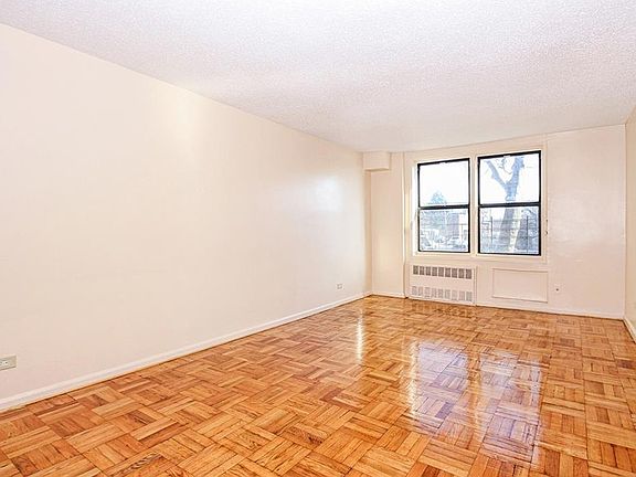 5th image of 800 Tilden St #1G