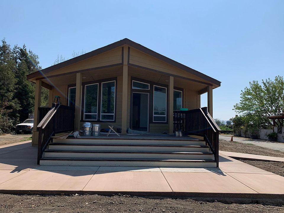 1st image of 2581 Dale Ave