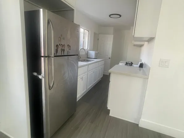 1628 W 68th St, Los Angeles, CA 90047