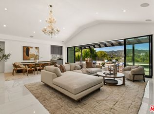 4423 Bergamo Dr, Encino, CA 91436