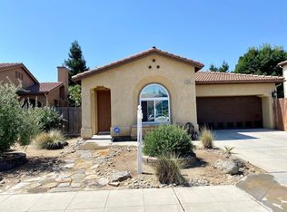 7405 E Redlands Ave, Fresno, CA