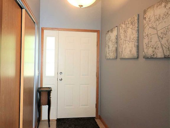 4th image of 7477 Savanna Dr