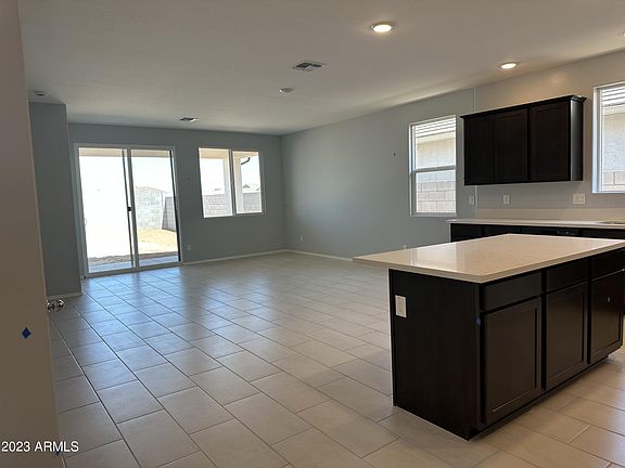 4th image of 25113 N 133RD Avenue