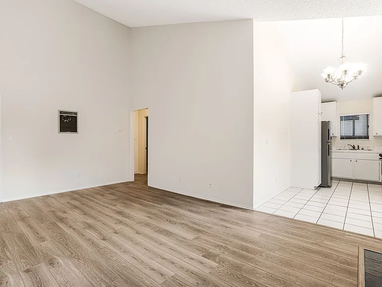 3620 Jasmine Ave — Photo 6