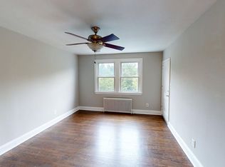 321 Adams St NE APT 4, Washington, DC 20002