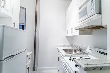 Rented by (Legacy) Elegran