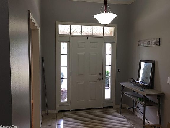 4th image of 132 Jewel Dr