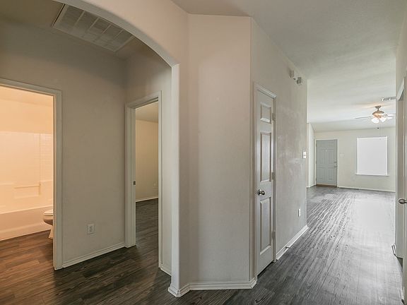 5th image of 3724 Palm Dr