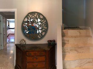 1647 Grandeus Ln, Stone Mountain, GA 30087