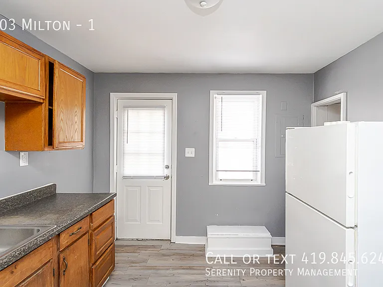 603 Milton St #1 — Photo 5