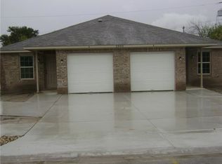 2503 Oak Ln #A, Georgetown, TX 78628