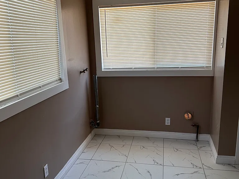 420 E Lime Ave — Photo 18