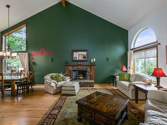 4th image of 20490 Woodside North Dr