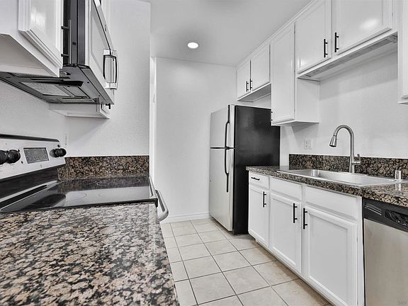 3rd image of 13303 Rancho Penasquitos Blvd Unit A207