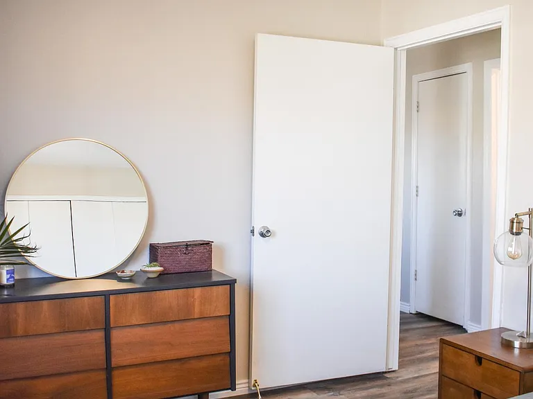 2218 W Saint Vrain St — Photo 10
