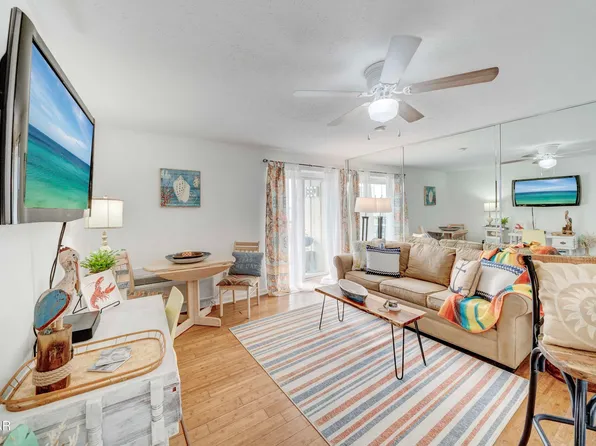 5505 Sun Harbor Rd APT 151, Panama City, FL 32401