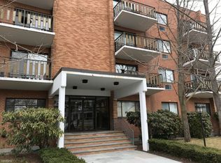 30 Fuller St, Brookline, MA 02446