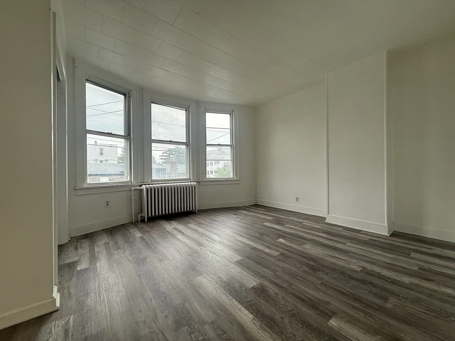292 Catherine Street - 2 — Photo 3