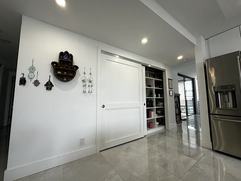 20401 NE 30th Ave #420 — Photo 12