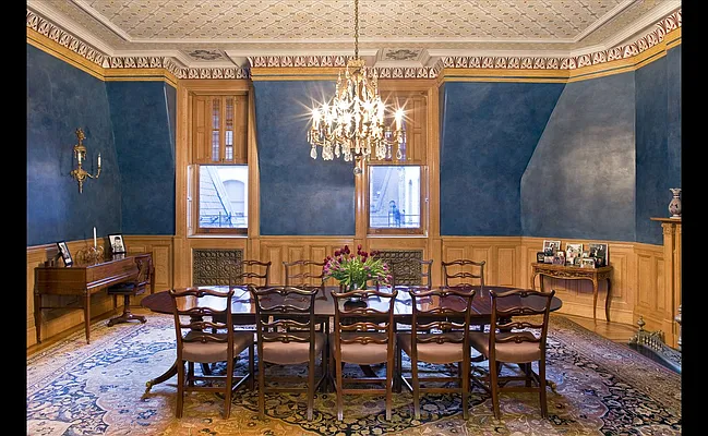 Sold by Douglas Elliman | media 12