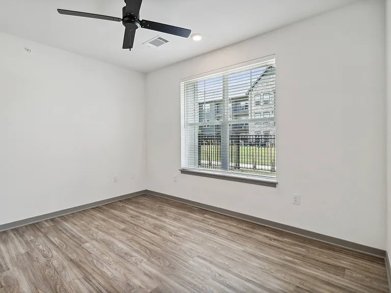The Depot Luxury Apartments — Photo 75