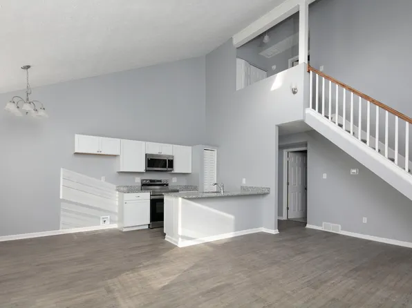 430 Country Club Dr, Winchester, KY 40391