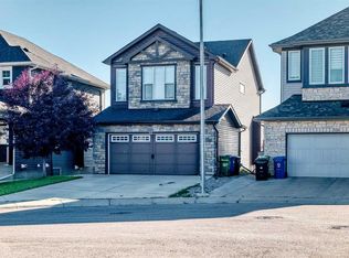 52 W Nolanlake Point NW, Calgary, AB T3R 0W2