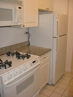 Rented by Newell and Assoc. | media 19