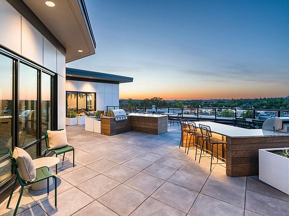 Take in the outdoors while you dine al fresco or simply socialize on our rooftop terrace.